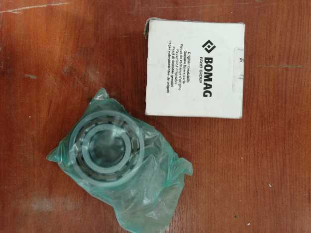 Label of BOMAG CYLINDER ROLLER BEARING 5817470