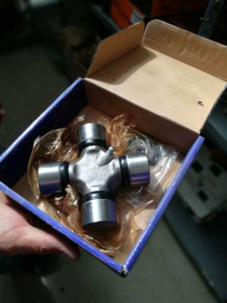 Label of KOMATSU SPIDER BEARING 20K2031150