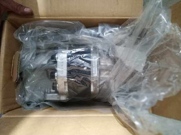 Picture of KOMATSU PUMP GP 7059401070