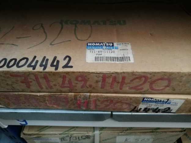 Picture of Komatsu torque pump 7114911120