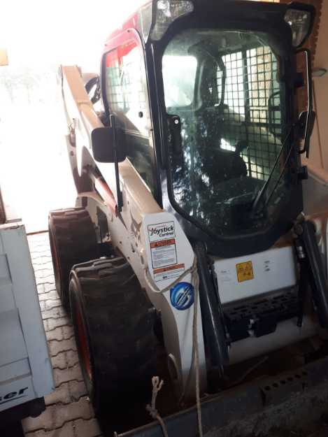 Picture of BOBCAT S 650 MINI EXCAVATOR