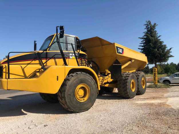 Picture of Caterpillar 740B Articulated Truck - Year 2006