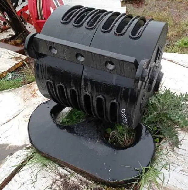 Picture of Overhead Crane Sheave Blocks, pulleys & Hooks Capacity 125 Tonne