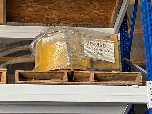 Picture of 9P4890 TORQUE CONVERTER D8L/D9N