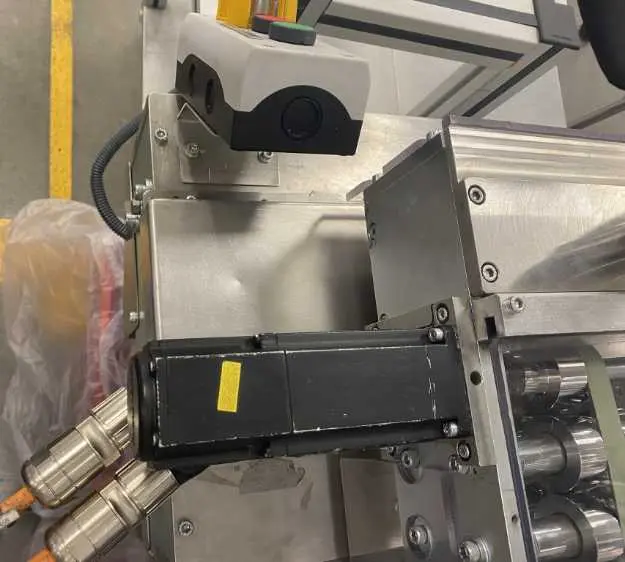 Picture of REXROTH MOTOR MSK030B-0900-NN-M1-UPO-NNNN        