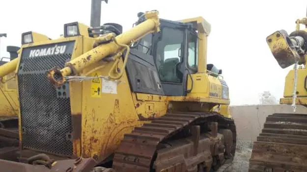 Picture of KOMATSU D155AX-5 Crawler Tractor
