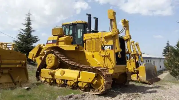 Picture of CATERPILLAR D10R DOZER