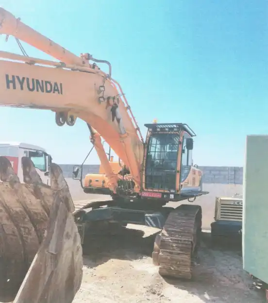 Picture of HYUNDAI ROBEX 520LC-9 EXCAVATOR