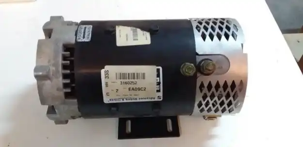 Picture of JLG 3160252 MOTOR, 48VDC (SAE "A" PUMP MNT ORIGINAL