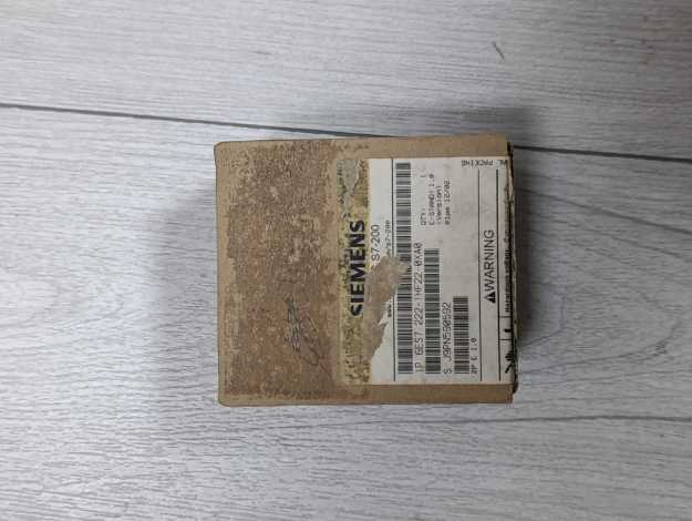 Picture of SIEMENS SIEMENS S7 200 PLC DIJITAL ÇIKIŞ MODÜLÜ, EM 222  8 DIJITAL ÇIKIŞ (RÖLE), 6ES7222-1HF22-0XA0